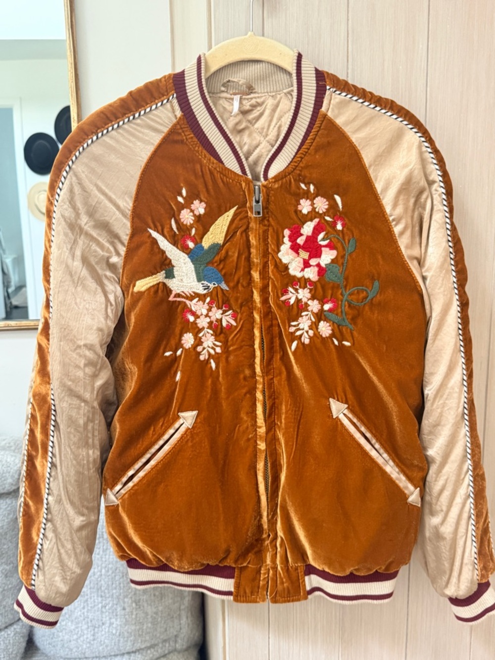 Free People Floral Brown Embroidered Bird Bomber Jacket XS Rare - Picture 4 of 6